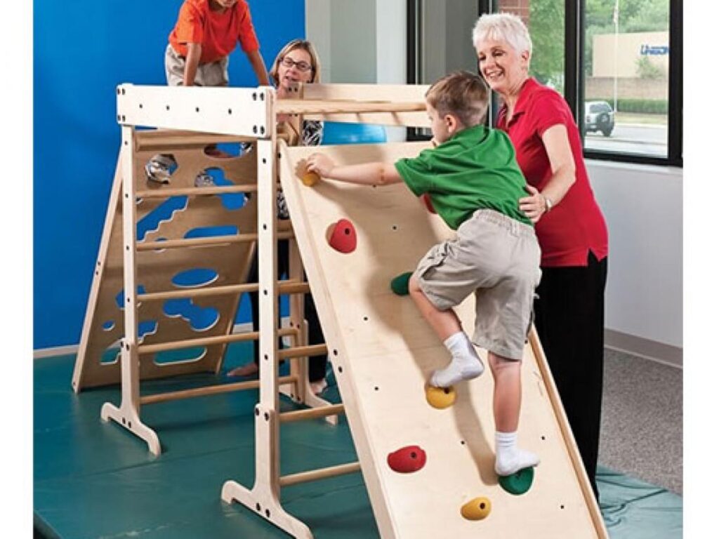 Toddler receiving ABA therapy in Torrance